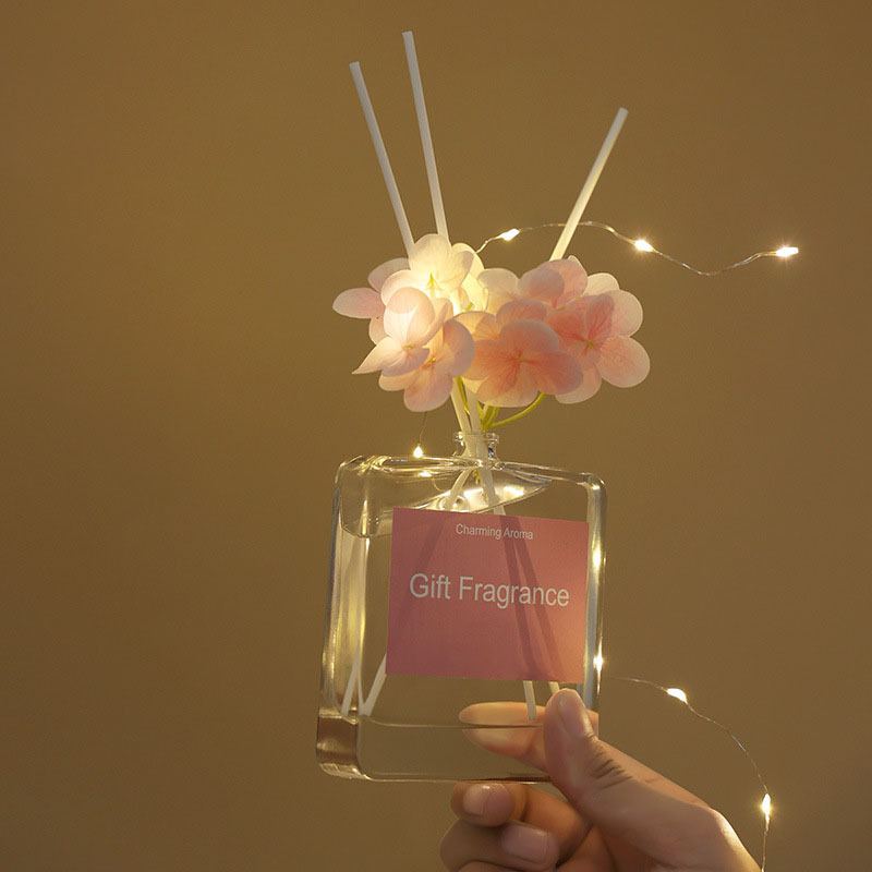 Flameless Reed Diffuser Bouquet Gift Set | Bedroom Decor & Birthday Gift for Her
